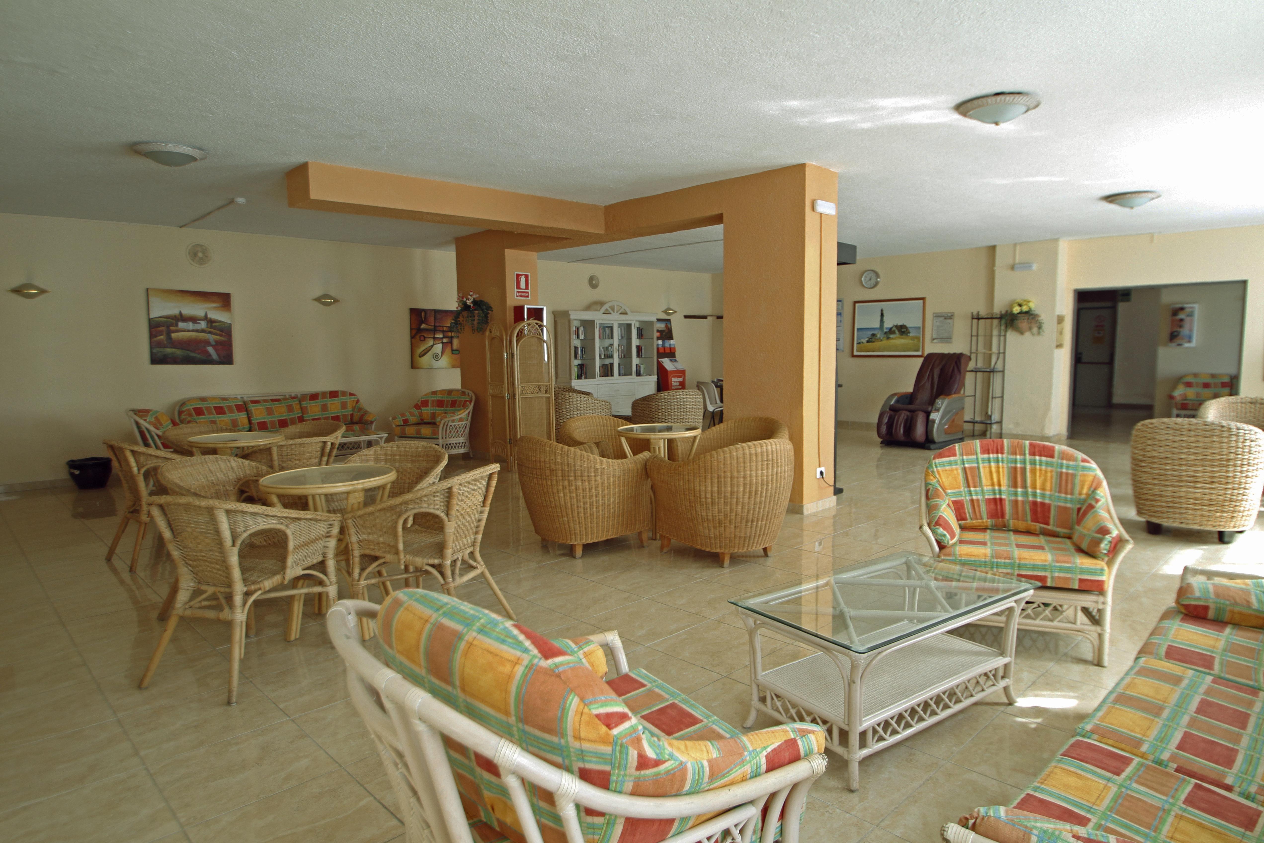 Apart-hotel Servatur Caribe Playa de las Americas (Tenerife)