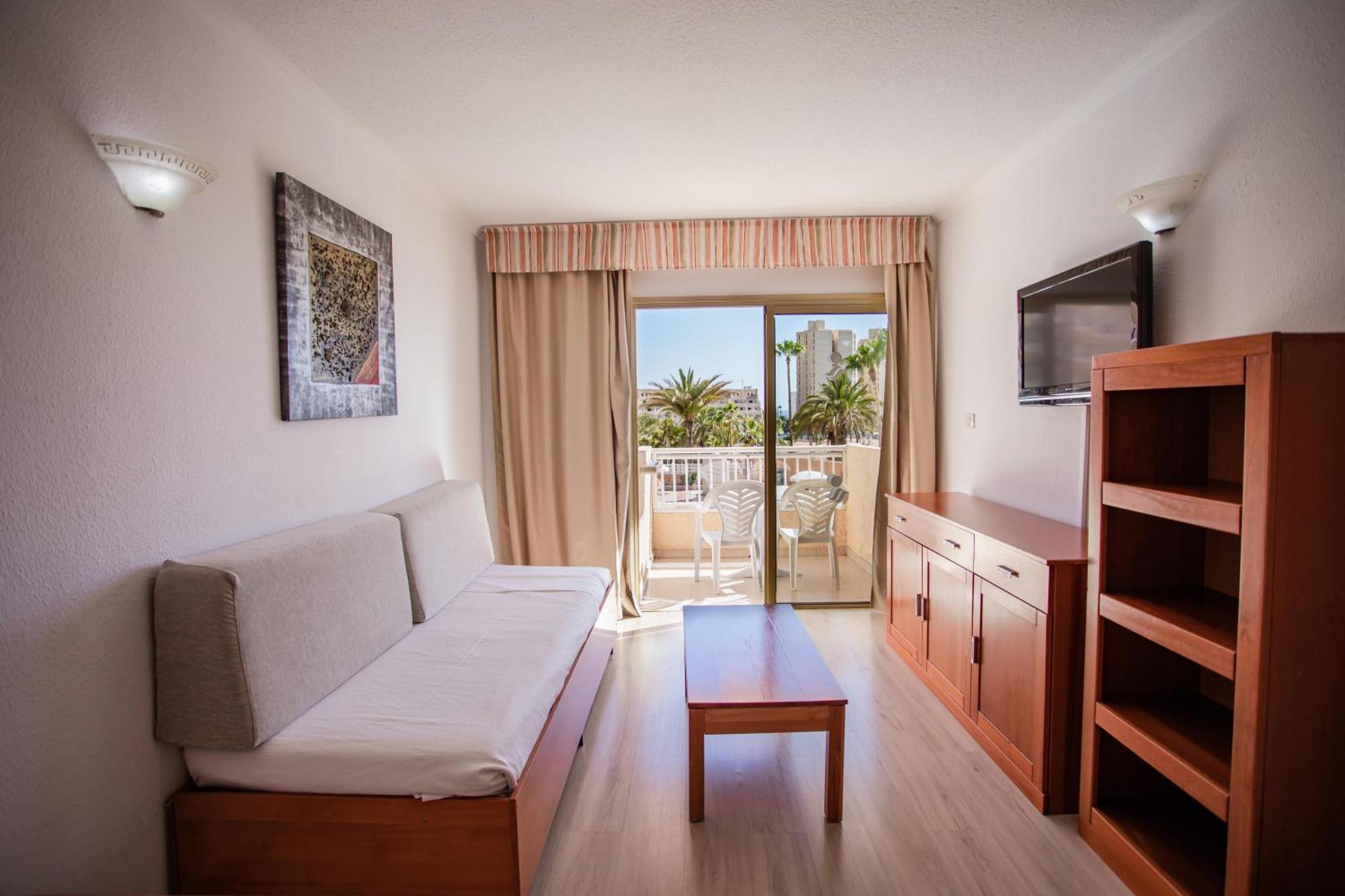 Aparthotel Servatur Caribe Playa de las Américas