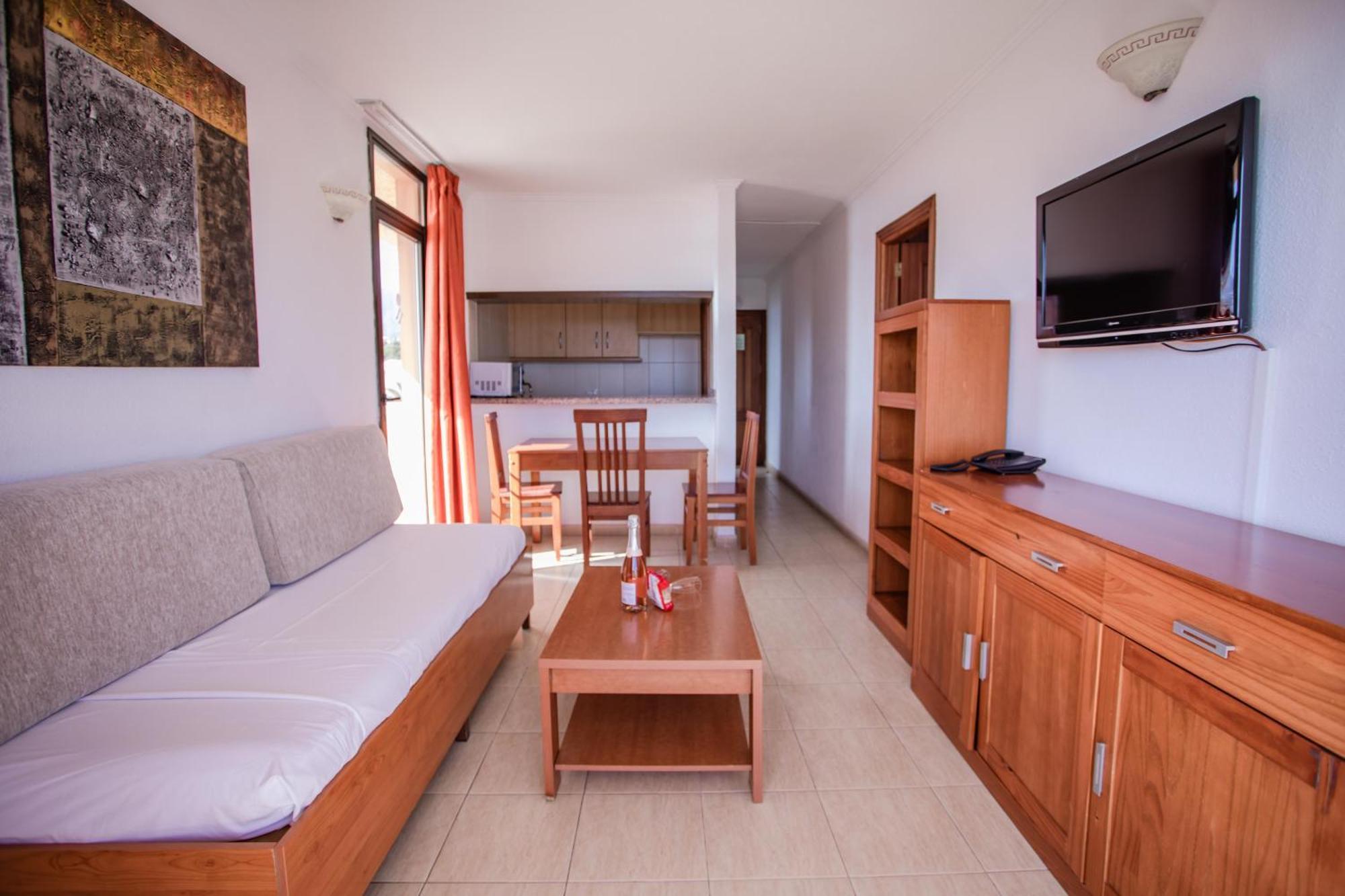 Servatur Caribe Apart-hotel 3*