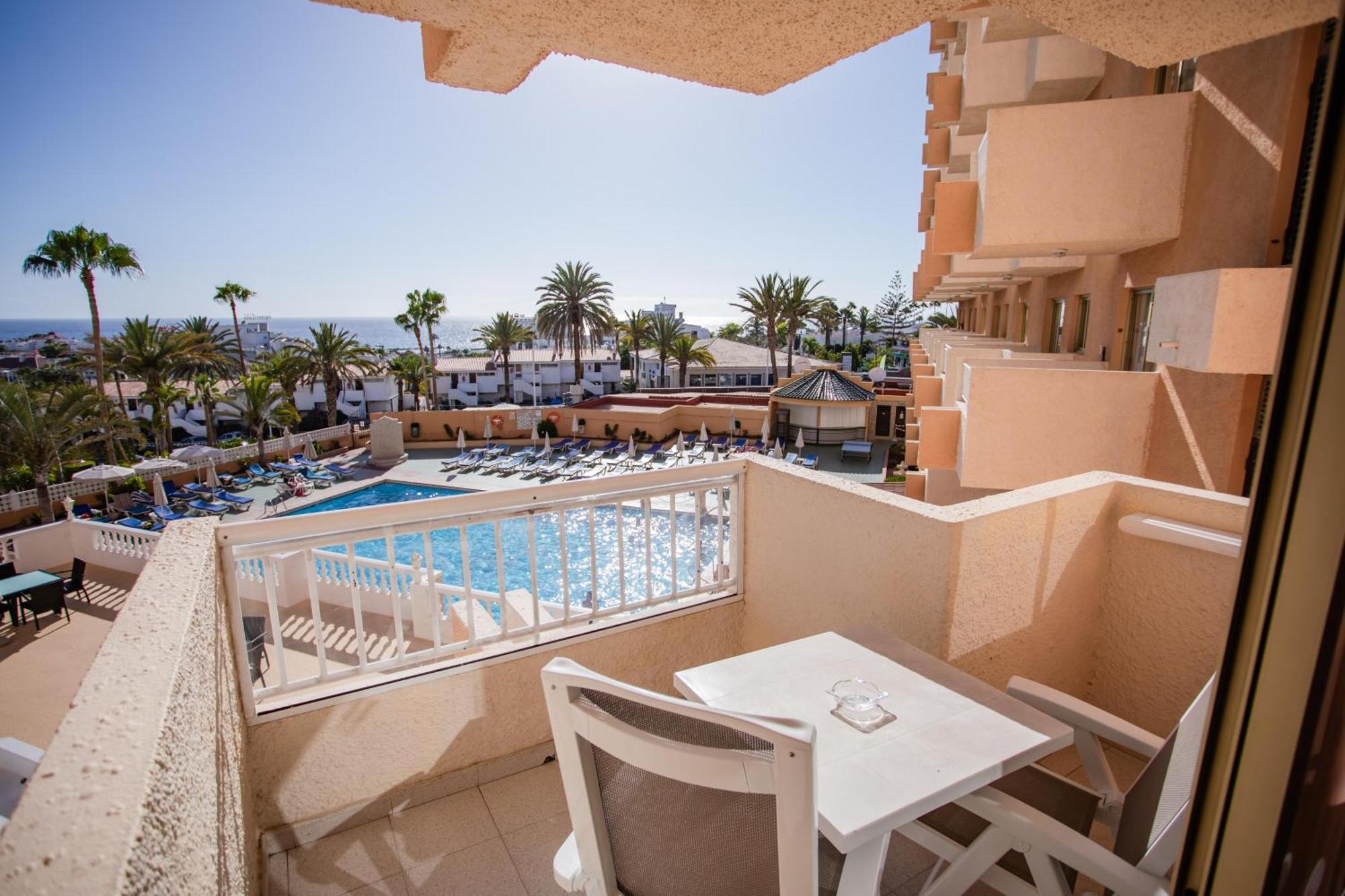 Servatur Caribe Apart-hotel Playa de las Americas (Tenerife)