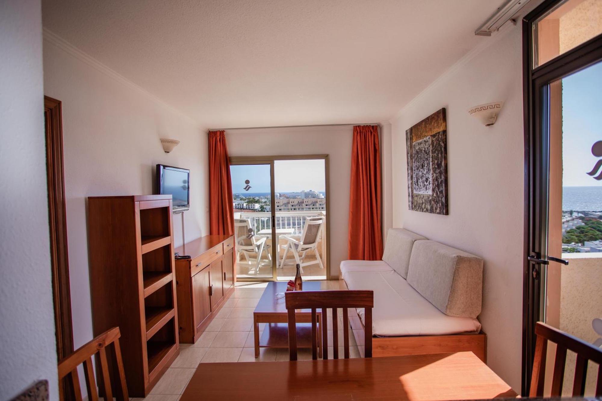 Servatur Caribe 3* Playa de las Americas (Tenerife)