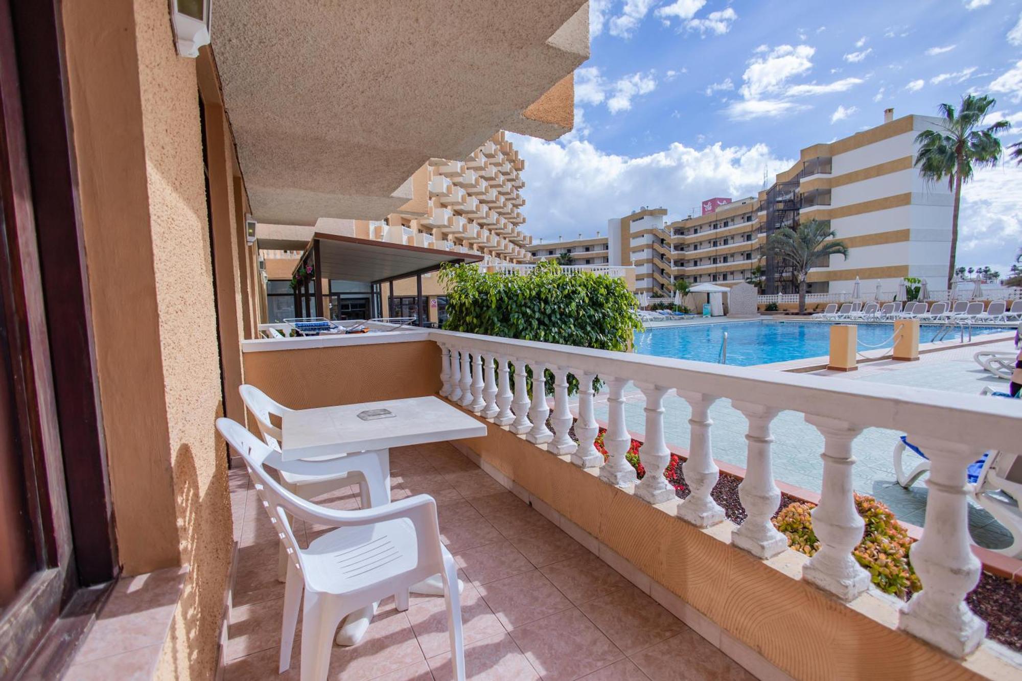 Apart-hotel Servatur Caribe 3*